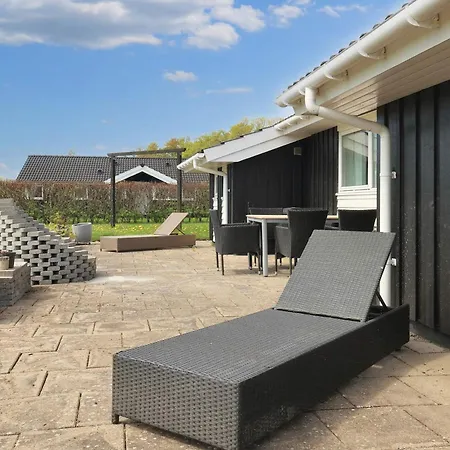 6 Person In Hadsund-by Traum 펜션 Øster Hurup