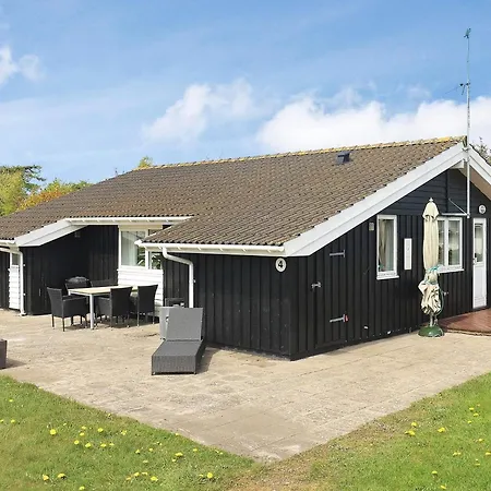 6 Person In Hadsund-by Traum * Øster Hurup